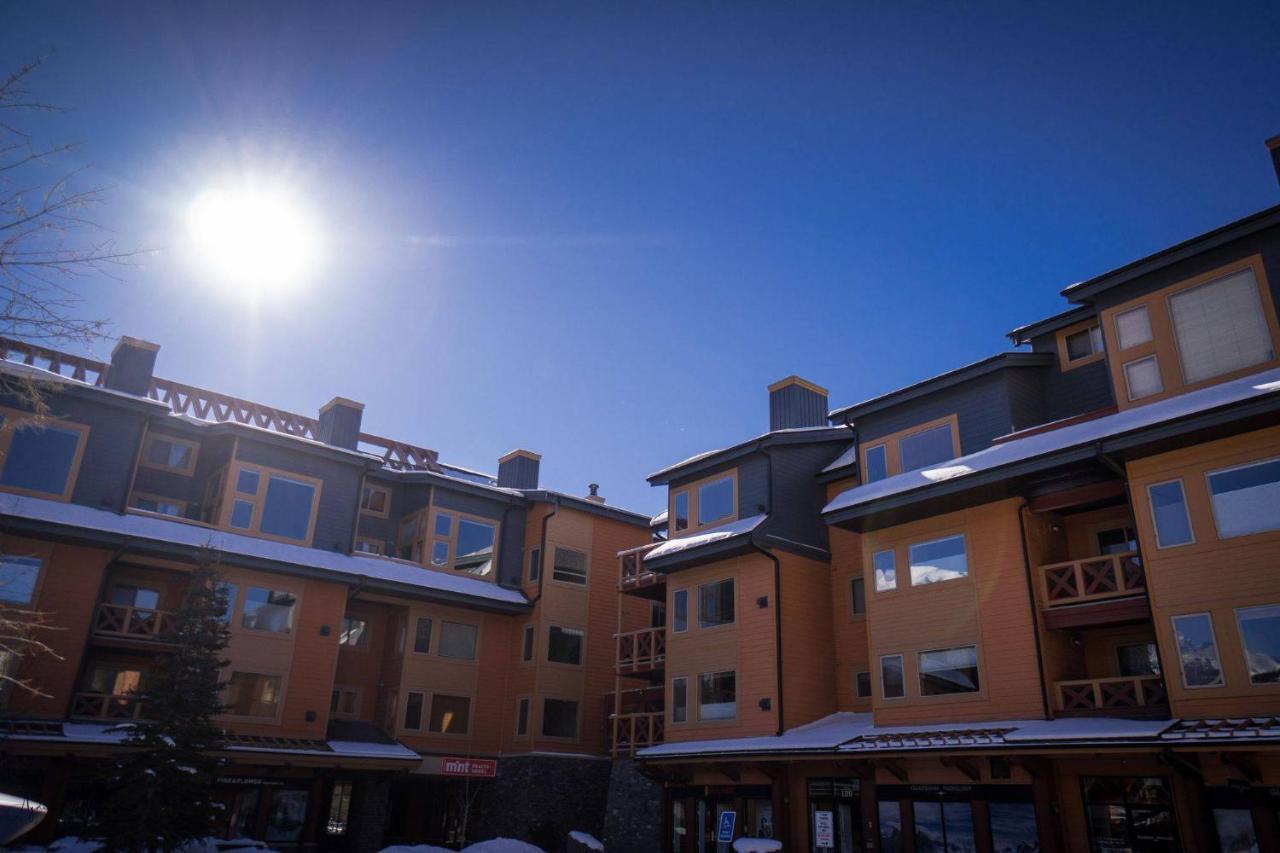 Wanna Get Away This Summer And Fall At The Crossing Canmore Buitenkant foto